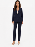 conjunto azul marino de chaqueta y pantalón para mujer
