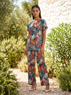 pantalón tropical estampado de hojas para mujer